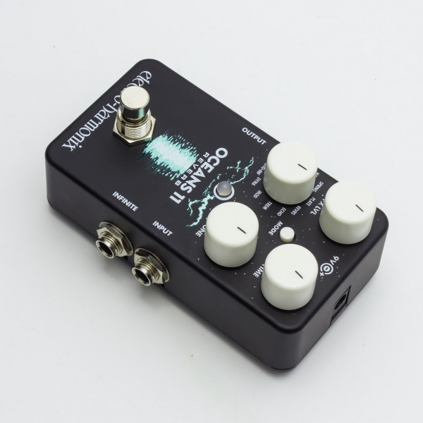 Electro-Harmonix Oceans 11 Reverb