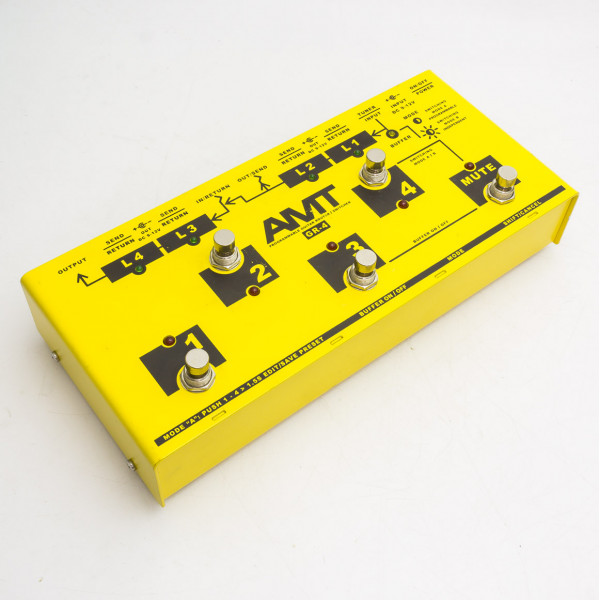 AMT GR-4 Programmable Guitar Router Switcher