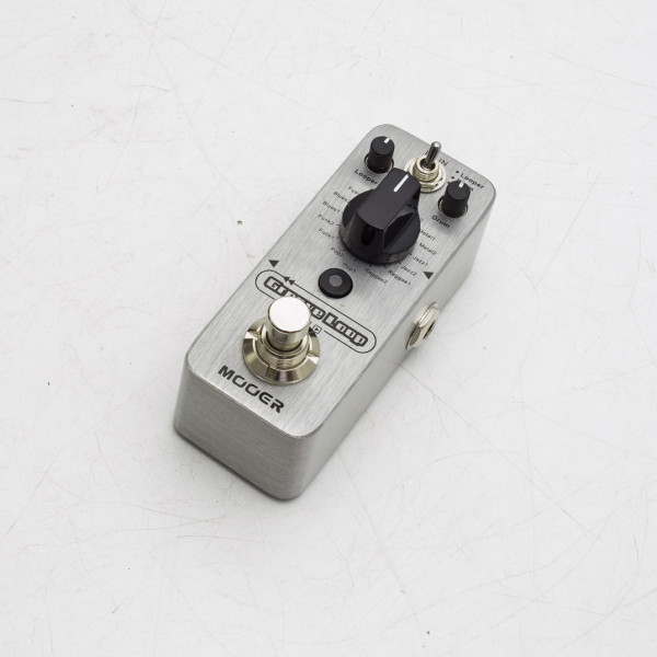 Mooer MLP2 Groove Loop Drum Machine and Looper Mooer MLP2 Groove Loop Drum Machine and Looper
