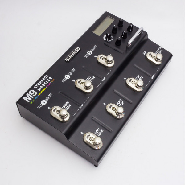 Line 6 M9 Guitar Multi-Effects Pedal