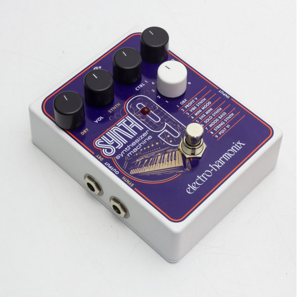 Electro-Harmonix SYNTH9 Synthesizer Electro-Harmonix SYNTH9 Synthesizer