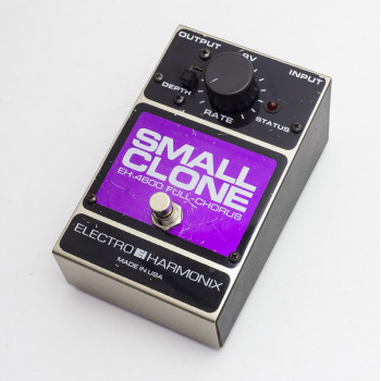Electro-Harmonix EH4600 Small Clone Analog Chorus