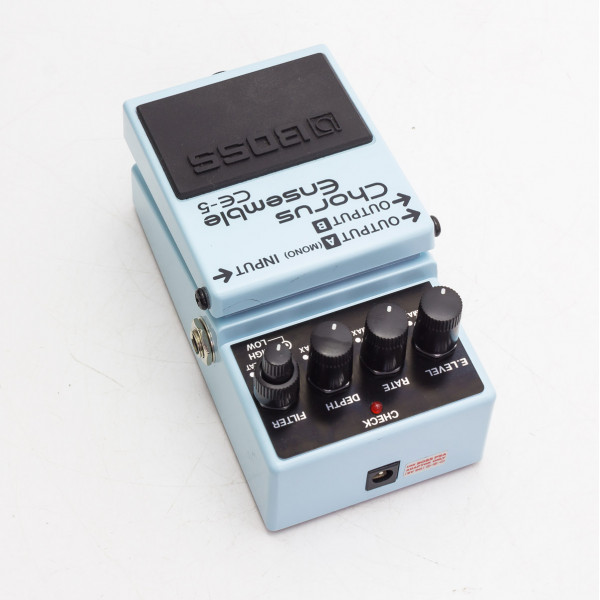 Boss CE-5 Chorus Ensemble