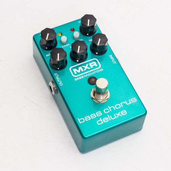 MXR M83 Bass Chorus Deluxe