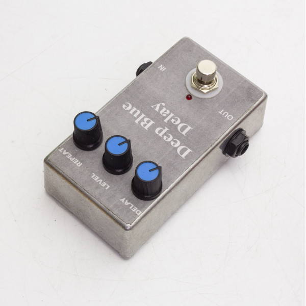 Deep Blue Delay Clone