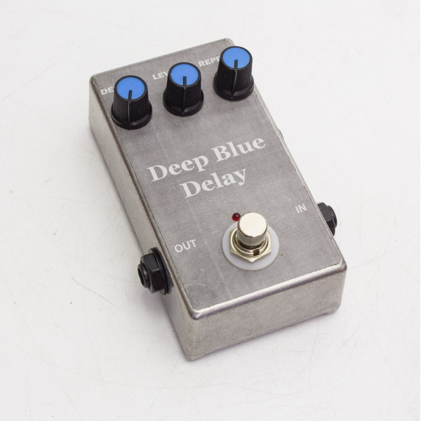 Deep Blue Delay Clone