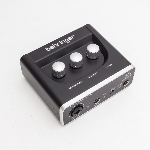 Behringer UM2