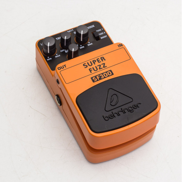 Behringer SF300 Super Fuzz