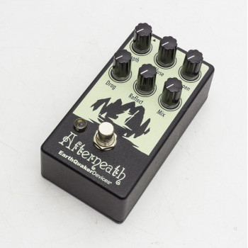  EarthQuaker Devices Afterneath V2 Otherworldly Reverberation Machine