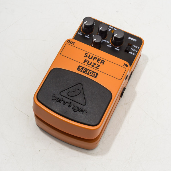 Behringer SF300 Super Fuzz