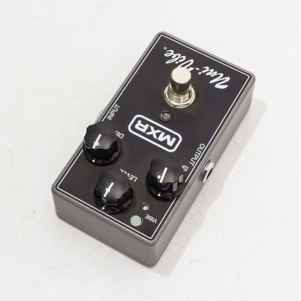 MXR M68 Uni-Vibe MXR M68 Uni-Vibe