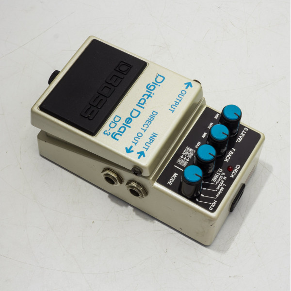 Boss DD-3 Digital Delay Japan 1988 Long Chip Version Boss DD-3 Digital Delay Japan 1988 Long Chip Version