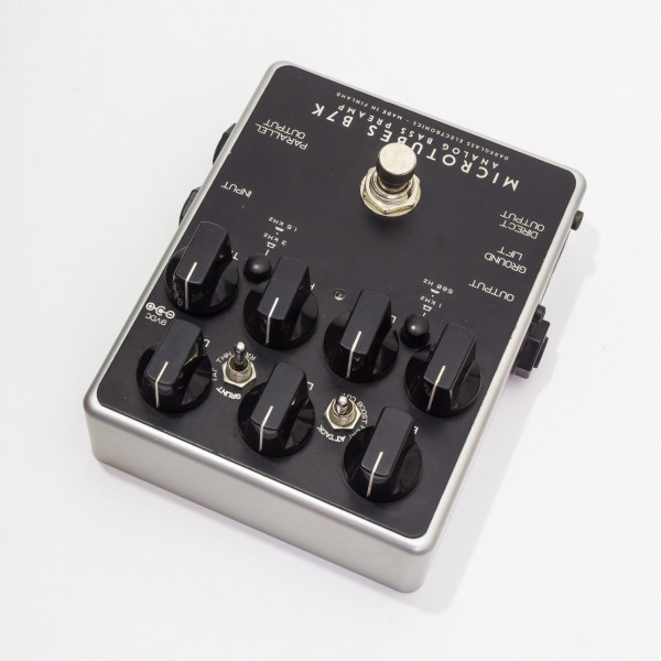 Darkglass Microtubes B7K V2 Analog Bass Preamp Darkglass Microtubes B7K V2 Analog Bass Preamp