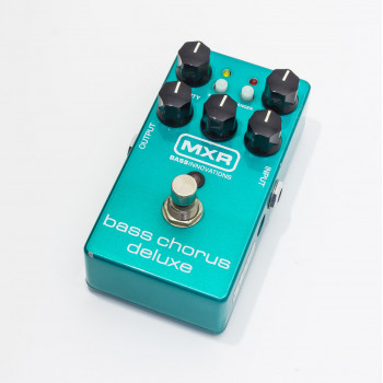 MXR M83 Bass Chorus Deluxe