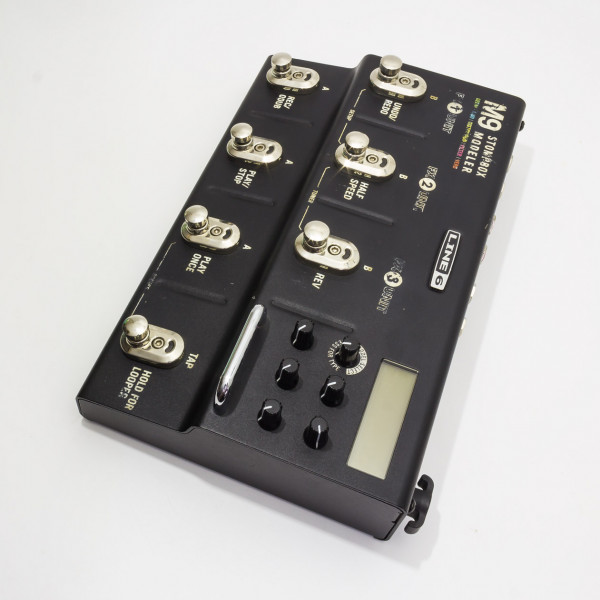 Line 6 M9 Guitar Multi-Effects Pedal