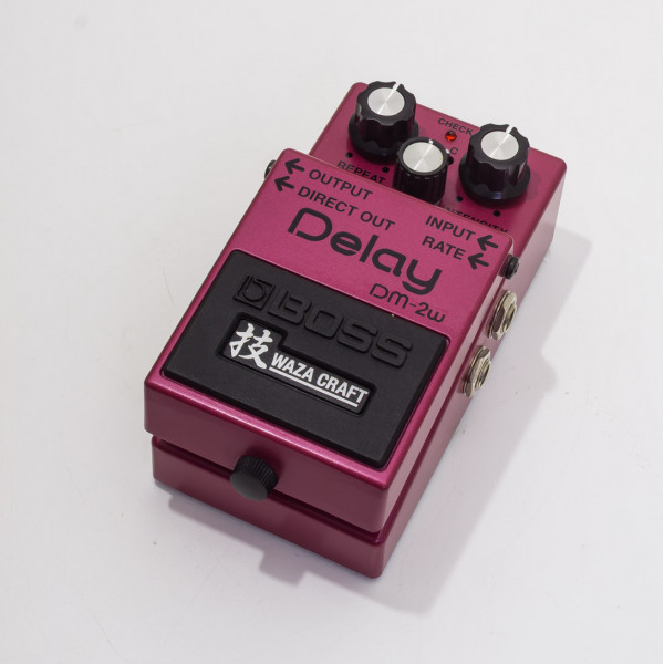 Boss DM-2W Delay Waza Craft Boss DM-2W Delay Waza Craft