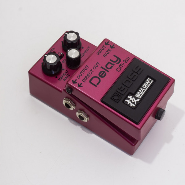 Boss DM-2W Delay Waza Craft Boss DM-2W Delay Waza Craft