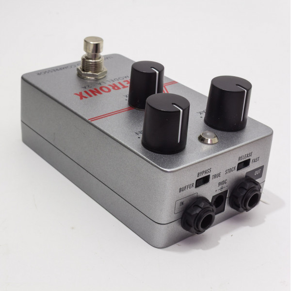 Universal Audio UAFX Teletronix LA-2A Studio Compressor Universal Audio UAFX Teletronix LA-2A Studio Compressor