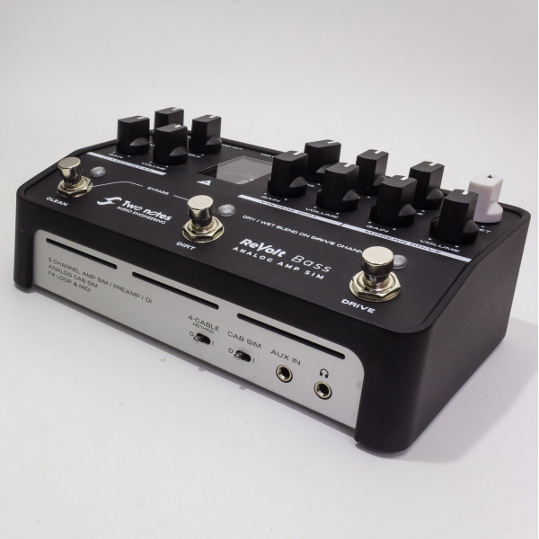 Two Notes ReVolt Bass Preamp Two Notes ReVolt Bass Preamp