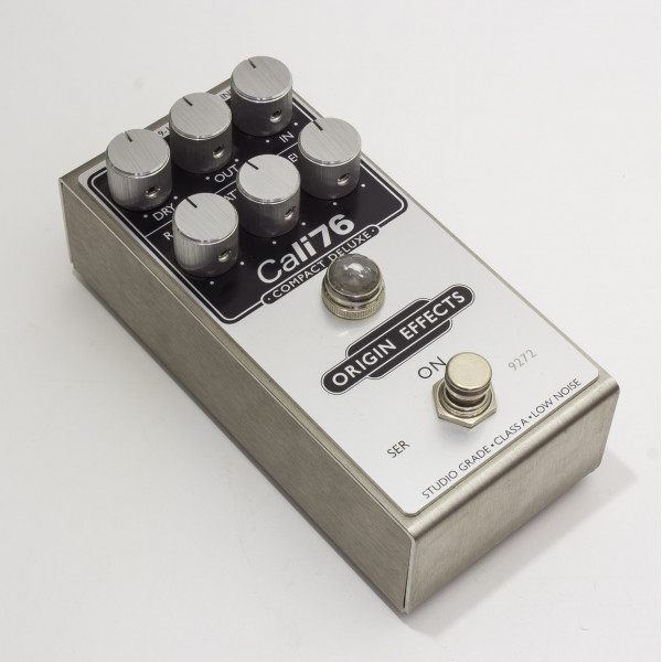 Origin Effects Cali76 Compact Deluxe Compressor Origin Effects Cali76 Compact Deluxe Compressor