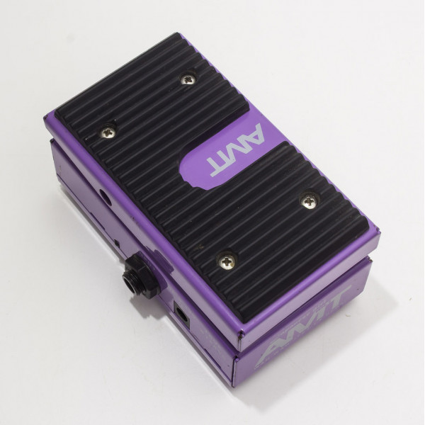 AMT WH-1 Wah Wah 