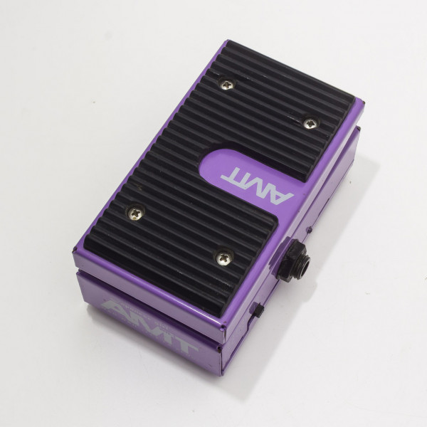 AMT WH-1 Wah Wah 