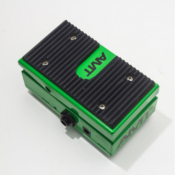 AMT WH-1B Bass Wah Wah AMT WH-1B Bass Wah Wah