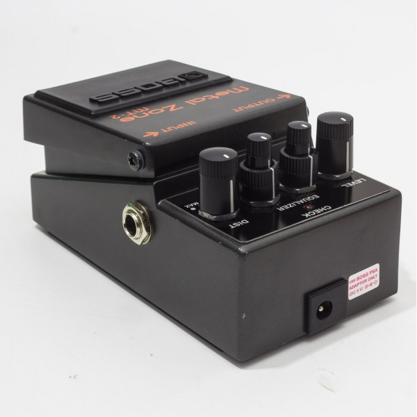 Boss MT-2 Metal Zone Distortion