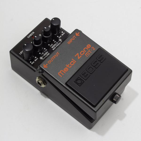 Boss MT-2 Metal Zone Distortion